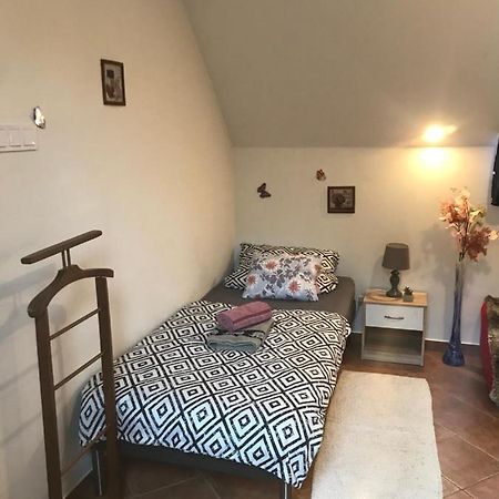 Erdey Apartman Barcs Exterior foto